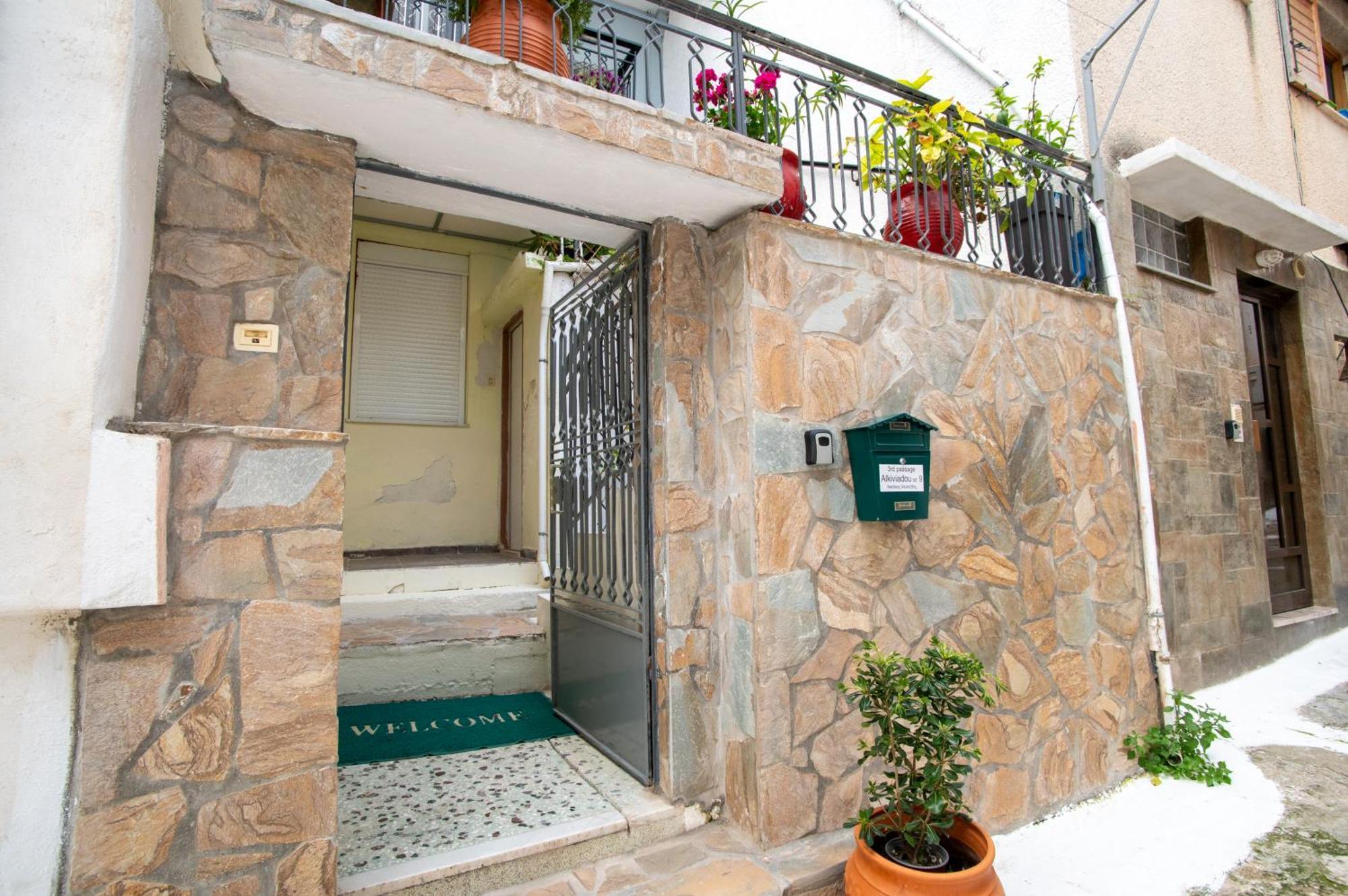 נאפפליו Sea View Nikos Apartment מראה חיצוני תמונה
